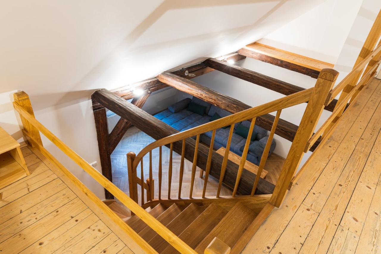 White Swan Boutique Apartments Praha Bagian luar foto